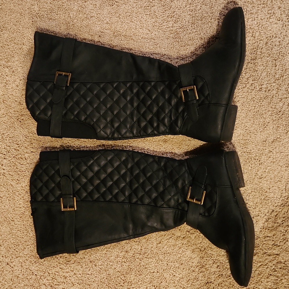 Black Boots